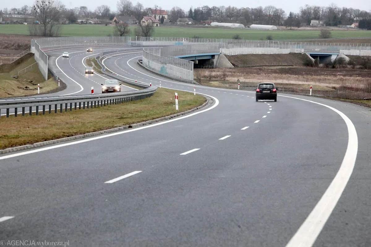 Trasa Warszawa Kołobrzeg: A1/S6 czy A2/S11? Wybierz najlepszą!